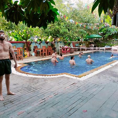 Blue Diamond Hostel Battambang Dış mekan fotoğraf