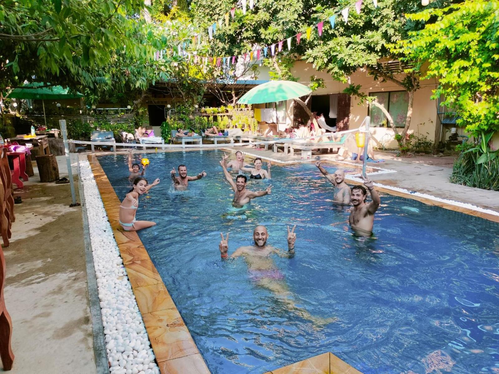 Blue Diamond Hostel Battambang Dış mekan fotoğraf