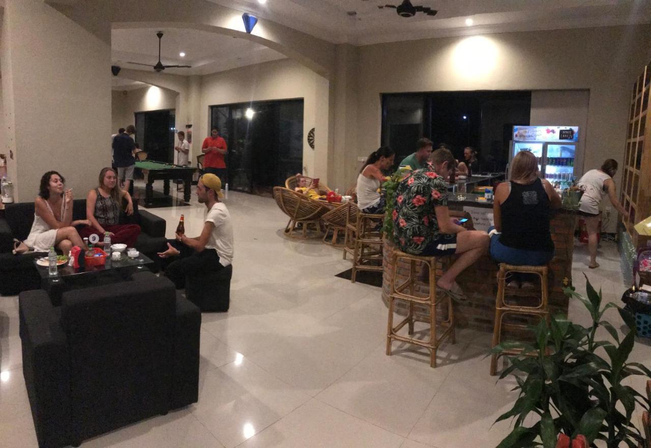Blue Diamond Hostel Battambang Dış mekan fotoğraf
