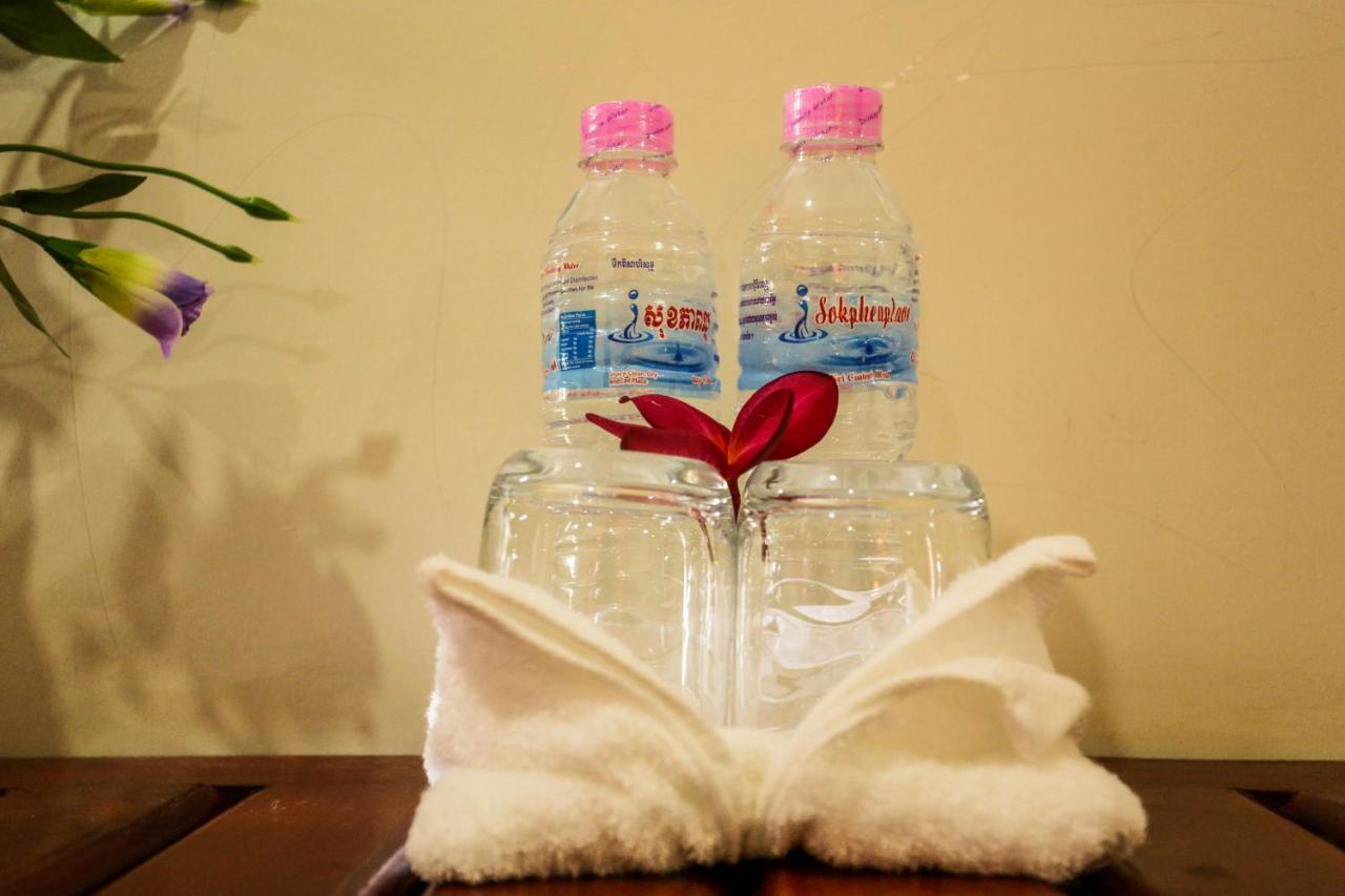 Blue Diamond Hostel Battambang Dış mekan fotoğraf